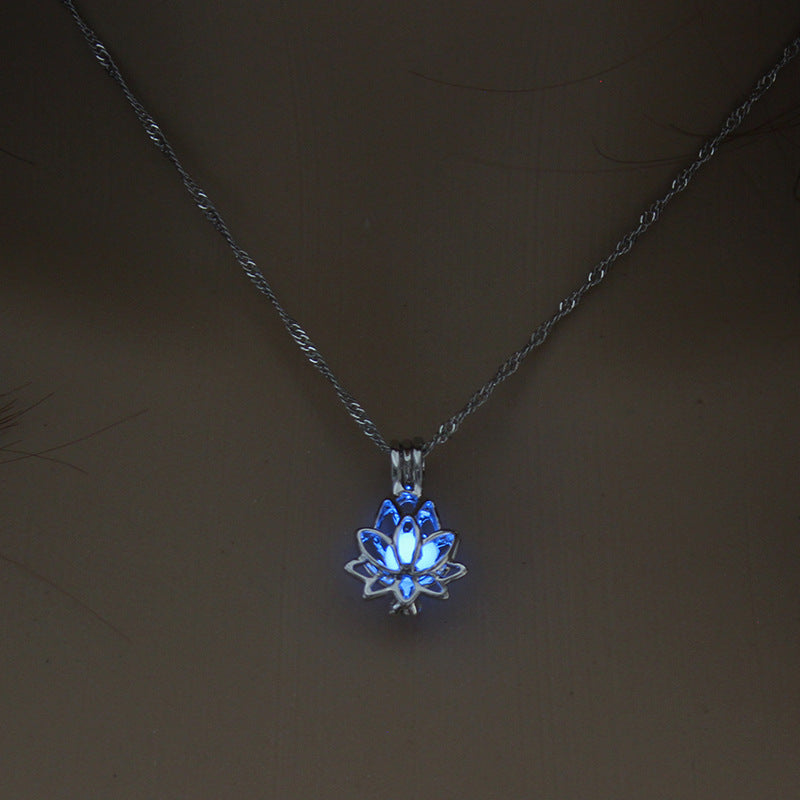 Lotus Luminous Necklace