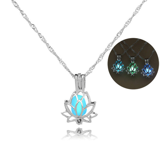 Lotus Luminous Necklace