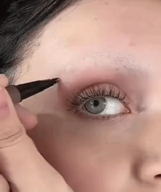 Microblading-style strokes, no needles